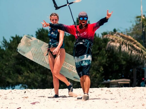 What to Wear for Kitesurfing Lessons in Aruba: Complete Gear Guide